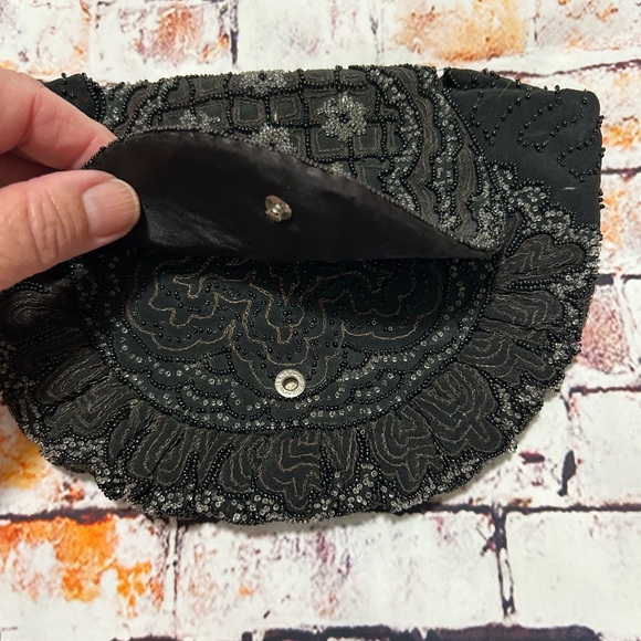 Vintage Beaded Handbag Made in France - Picture 4 of 11